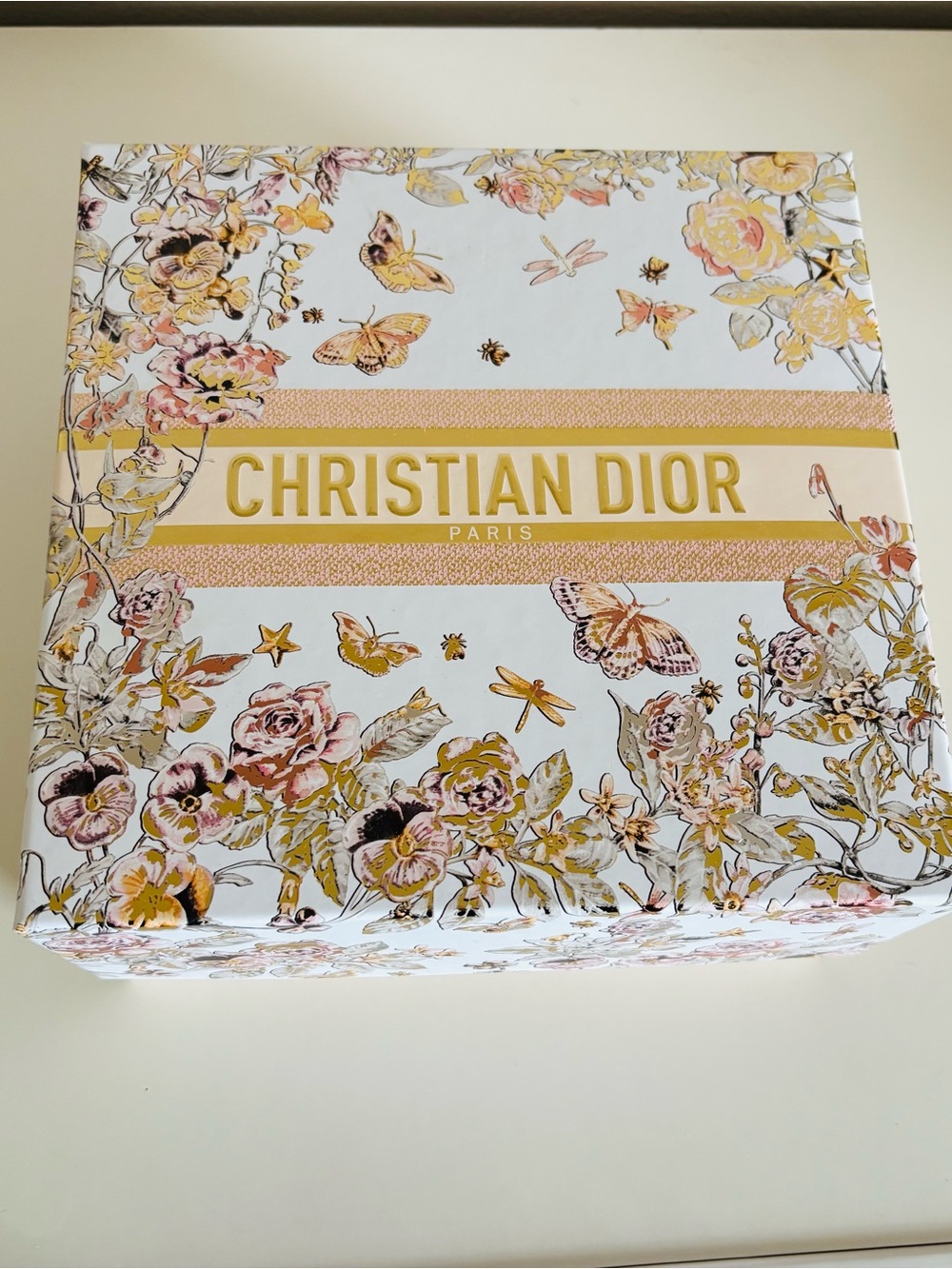 Dior Floral Pink and Gold Gift Box - Picture 2 of 4